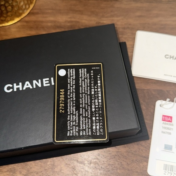 Chanel Blue Quilted Wallet - Picture 11 of 13